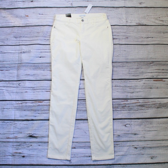 New York u0026 Company | Pants u0026 Jumpsuits | Nwt Nyco Winter White Corduroy  Leggings Size 6 | Poshmark